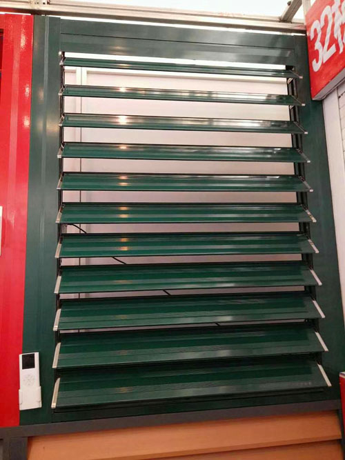 外墻裝飾鋅鋼百葉窗